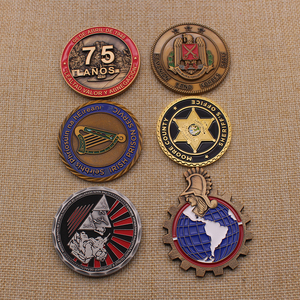 เหรียญโลหะผสมสังกะสีแบบกำหนดเองสองด้าน พร้อมรูปทรงเรขาคณิตสาม<span class=keywords><strong>มิติ</strong></span> งานหล่อแบบศิลปะ ของที่ระลึก - Product Image 6