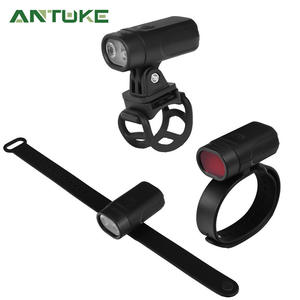 Juego de luces para bicicleta Antuke, LED recargable con soportes para casco de bicicleta y uso en muñeca y tobillo, resistente al agua Ipx4, 4 modos - Product Image 1