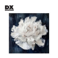 Lukisan Kanvas Bunga Peony Putih 3D Custom DX Designs dengan Latar Belakang Biru Dongker, Lukisan Minyak Floral untuk Dekorasi Rumah yang Elegan di Kamar Tidur