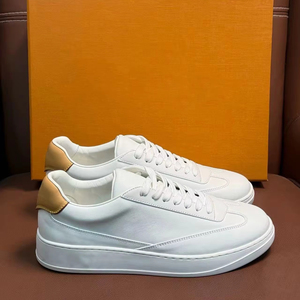 Chaussures <span class=keywords><strong>de</strong></span> sport <span class=keywords><strong>de</strong></span> luxe pour hommes <span class=keywords><strong>de</strong></span> <span class=keywords><strong>marque</strong></span> <span class=keywords><strong>de</strong></span> créateur, vente en gros, chaussures décontractées <span class=keywords><strong>de</strong></span> haute qualité, logo <span class=keywords><strong>de</strong></span> luxe original, chaussures populaires pour femmes - Product Image 1