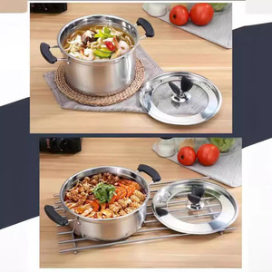 Ensemble de 2 casseroles en acier inoxydable compatibles induction avec couvercle pour cuisiner et servir - Product Image 1