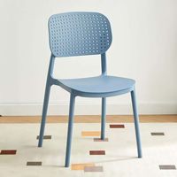 Chaise en plastique moulé monobloc, facile à nettoyer, durable, imperméable, sans joint, pour la cuisine, usage quotidien, style minimaliste contemporain