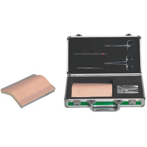 Kit di formazione per la sutura medica avanzata per la sutura della pelle - Product Image 1