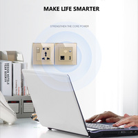 Boente 86x86mm Interrupteur Tactile Multifonctionnel Compatible Alexa Google Home Prise Murale Intelligente Wi-Fi en Verre pour Royaume-Uni et UE