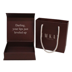 Coffret cadeau de rouge à lèvres haut de gamme avec logo personnalisé, avec sac, maquillage pour femmes, Saint-Valentin, cosmétique, fermeture magnétique, emballage rigide - Product Image 1