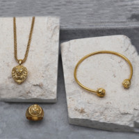 GOLDIX Bracelet tête de lion en acier inoxydable plaqué or 18K Set de bagues Minimalist Party Style Agate Jewel Man Skull Lion Necklace