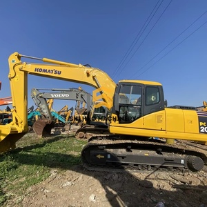 Excavatrice sur chenilles Komatsu PC200 d'occasion, durable, d'origine importée, pour les travaux de terrassement et de construction intensifs - Product Image 1