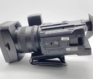 Système de vidéoconférence PXW-Z150 4K <span class=keywords><strong>XDCAM</strong></span> avec zoom optique Zeiss 12x et zoom d'image claire 18x, design compact en plastique - Product Image 3