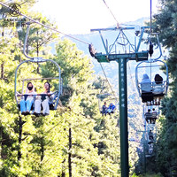 Funiculaire panoramique pour 2 personnes avec chaise à fixation fixe dans les zones touristiques et scéniques