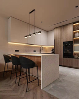 Meubles de cuisine sur mesure en placage de bois de luxe Vermonhouzz avec quincaillerie à fermeture douce intégrale et armoire vitrée éclairée pour hôtel