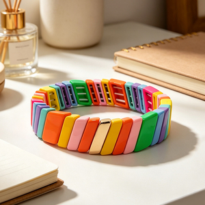 กำไลข้อมือยืดหยุ่นเคลือบสีรุ้งหลากสีแบบกำหนดเองจาก CENDA สำหรับผู้หญิง - Product Image 4
