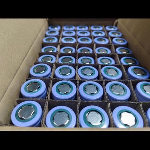 Аккумуляторные элементы LiFePO4 для солнечных систем и автодомов, цилиндрические, 33138, 3.2В, 14Ач/15Ач, сертифицированы CE, эффективность 95%, гарантия 3 месяца - Product Image 6