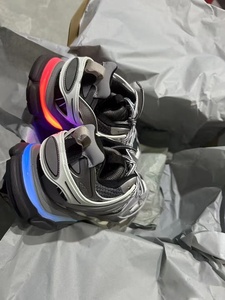 2026 High-Quality Retro Shoe Classic Model Track 3.0 LED Running Sports Shoes Summer Soft Outdoor Fitness Thick-Topped Shoes - Product Image 2