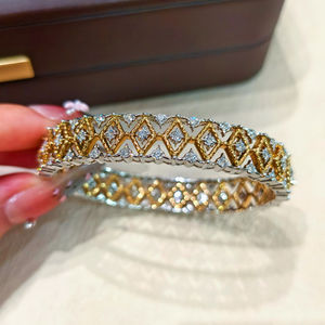 Italienische Handwerks kunst Spitze hohl 18 Karat Gold Natur diamant Armband Exquisites Geschenk - Product Image 5