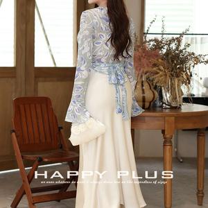 Runqi Blusa de Gasa Floral para Mujer, Talla Grande, Manga Larga, Cuello en V, Estampado Abstracto, Detalle de Lazo Cruzado Delantero N8966 - Product Image 2