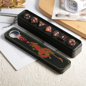 Jeu de dés D & D en bois polyédrique de haute qualité <span class=keywords><strong>Logo</strong></span> personnalisé Jeu de donjons et <span class=keywords><strong>dragons</strong></span> Dés en bois fabriqués à la main - Product Image 6