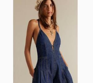 Combinaison en jean d'été pour femme, sans manches, col en V profond, bretelles fines, dos noué, avec volants, style salopette en jean - Product Image 4