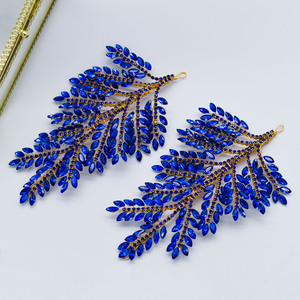 ผ้าปะติด & ชุดแต่งงานอุปกรณ์เสริมผมงานเย็บติดกระจกประดับพลอยเทียมแผ่นหลังเรียบงานแฮนด์เมด JP คริสตัล3D 5ชิ้น - Product Image 3