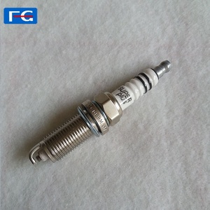 Bujías de Alta Calidad para Automóviles FR8SE <span class=keywords><strong>0</strong></span> 242 235 996 FR7HC+ Bujías para Auto - Product Image 4