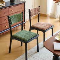 Chaise de salle à manger rétro en bois massif de style français avec revêtement en velours - Chaise de jardin stable et durable pour l'extérieur