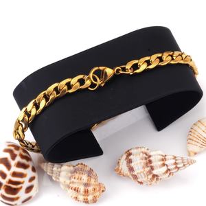 Pulsera de cadena cubana de moda gruesa y delicada chapada en PVD de 18 quilates al por mayor, pulseras de joyería de acero inoxidable para bodas y parejas - Product Image 5