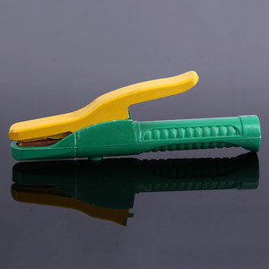 Alicates de Soldadura de Dos Colores con Mango Verde y Amarillo, Aislados, de Cobre, Grado Industrial, para Reparaciones Eléctricas - Product Image 1