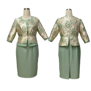 Robe crayon grande taille Afrique Kenya avec manteau imitation fourrure - Product Image 1