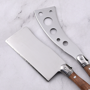 Vente en gros de planche <span class=keywords><strong>à</strong></span> <span class=keywords><strong>fromage</strong></span> en acier inoxydable 420 de nouvelle forme avec jeu de couteaux avec couteau vierge pour couper le <span class=keywords><strong>fromage</strong></span> et le beurre - Product Image 5