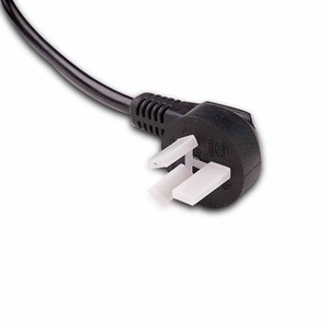 Cable de alimentación CA con enchufe Nema de 1.8 m, cable de PVC con clasificación de 10A para electrodomésticos - Product Image 3