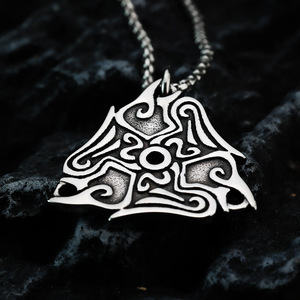 Yunnique Collar con colgante de cuervo vikingo de acero inoxidable para hombre, diseño geométrico, joyería de regalo - Product Image 3