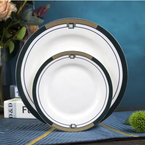 Service de table en porcelaine de qualité supérieure, <span class=keywords><strong>prix</strong></span> <span class=keywords><strong>bas</strong></span>, directement de l'usine, design élégant en or brillant vert foncé, <span class=keywords><strong>vaisselle</strong></span> raffinée - Product Image 5