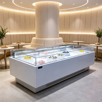 Congélateur de présentation de gâteaux sur mesure ODM avec vitre trempée et refroidissement par air pour supermarchés, boulangeries, sushis et pâtisseries