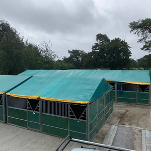 <span class=keywords><strong>Abri</strong></span> temporaire en panneaux HDPE, porte, abris portables pour <span class=keywords><strong>chevaux</strong></span>, écuries économiques pour <span class=keywords><strong>chevaux</strong></span>, <span class=keywords><strong>box</strong></span> galvanisé pour <span class=keywords><strong>chevaux</strong></span>, écurie - Product Image 1