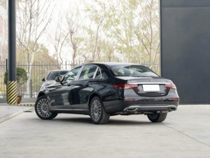 Mercedes-<span class=keywords><strong>Benz</strong></span> E 300 L Edición Lujo 2021 Sedán con Facelift para el Mercado Chino - Product Image 5