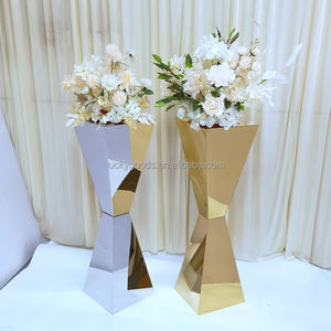 Support à fleurs rectangulaire doré HJ230168, centre de table pour mariage, support à fleurs en métal pour décoration de table de mariage - Product Image 1