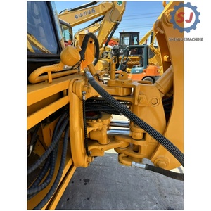 Cargadora Frontal y Retroexcavadora JCB 4CX y 3CX Usada, Importada, Original, con Capacidad de Carga de 8 Toneladas, en Buen Estado, a Bajo Precio y en Oferta - Product Image 5