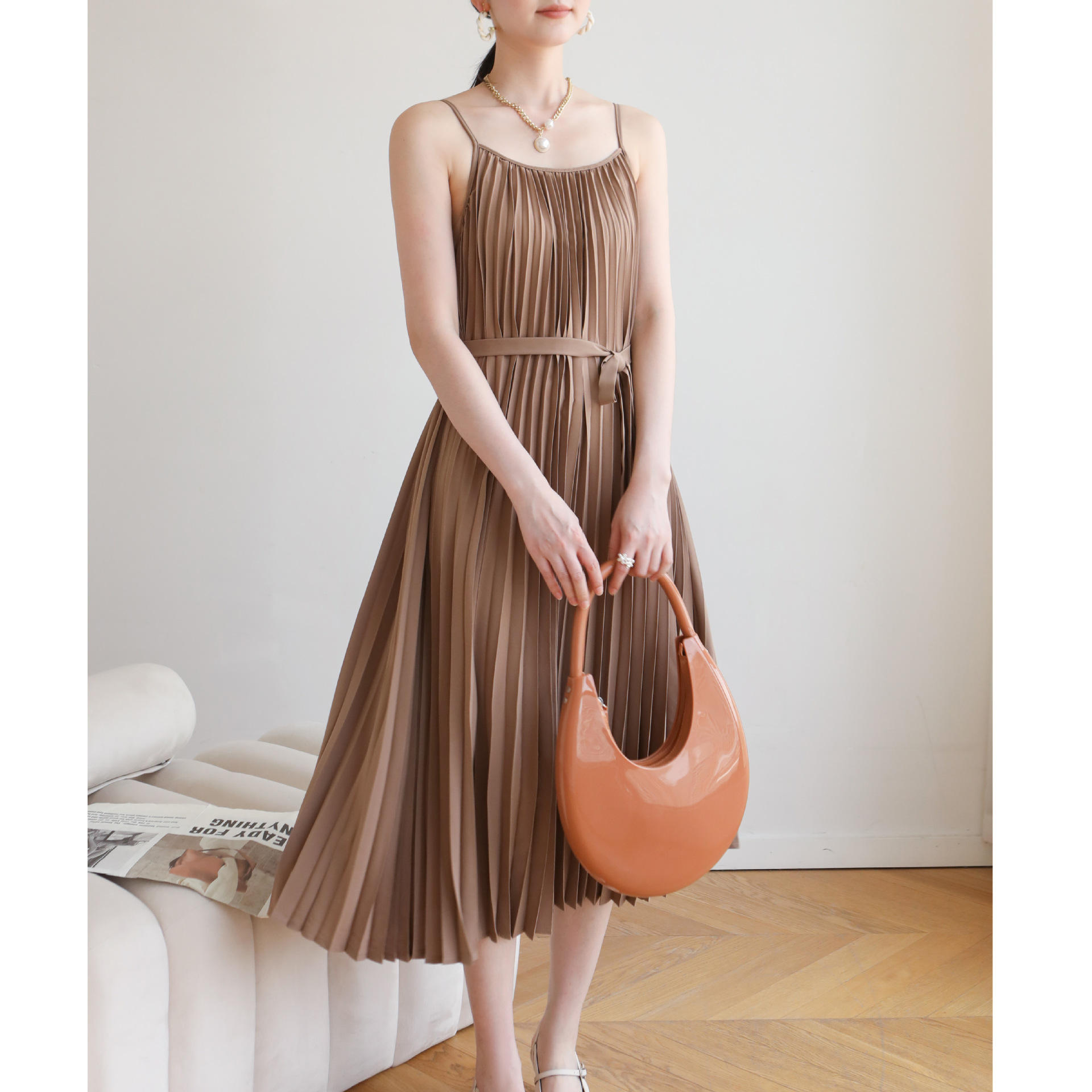 สีน้ำเงิน