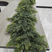 Guirlande de cèdre artificiel réaliste, épaisse et luxuriante, toucher doux, style cyprès/cèdre/pin, pour décorations de Noël, directement de l'usine