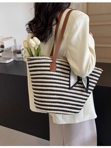 Spring Straw Craft Zip Foldable Waterproof Single Shoulder <b>Large</b> Size 3L+ <b>Pillow</b> Shape Polyester Handbag Tanjing - Product Image 4