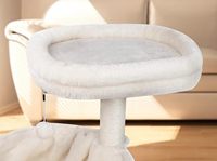 Papier de sisal en bois d'arbre à chat moyen moderne avec condo pour chat et grattoir pour chat emballé en carton avec grand hamac