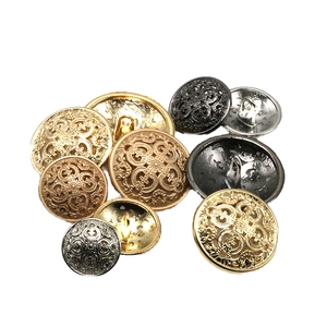 Phụ Nữ Mới Của Matte Vàng Đen 4-Lỗ May Nút Chân Lớn Trang Trí Kim Loại Mạ Cho Áo Quần Áo Phụ Kiện May Mặc - Product Image 1