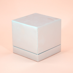Caja <span class=keywords><strong>de</strong></span> Regalo Rígida Blanca Personalizada <span class=keywords><strong>de</strong></span> Primera Calidad con Tapa, Caja <span class=keywords><strong>de</strong></span> Papel Especializada con Inserto Personalizable para Empaque <span class=keywords><strong>de</strong></span> Joyería - Product Image 4