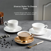 Ensemble tasse et soucoupe à café en céramique européenne, cadeau haut de gamme, tasse à eau créative de luxe léger pour bureau et café, thé en porcelaine fine arabe