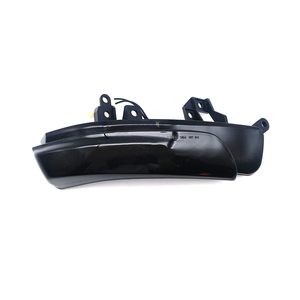 Autodragons Clignotants latéraux séquentiels à LED fumés pour répétiteurs de rétroviseurs pour REIZ GRX130 2010-2016 - Product Image 3