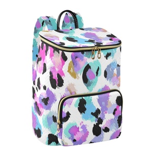 Nouveau style Sac à dos léger pour femme avec logo personnalisé, fermeture éclair et porte-clés, imperméable et économique - Product Image 2