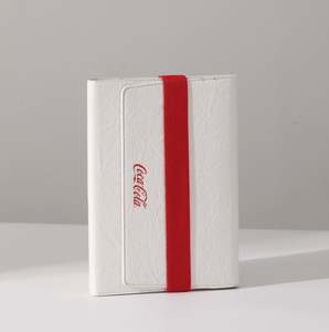 Set de Cuaderno y Bolígrafo con Cordón Elástico 2025, con Logotipo Láser, Banco de Energía Luminoso con Capacidad de 10000mAh, para Productos Promocionales de Oficina - Product Image 2