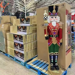 Maßge schneiderte lebensgroße Weihnachts-Nussknacker-Soldat Statue Harz Fiberglas König Skulptur Handgemachtes Harz Handwerk - Product Image 3