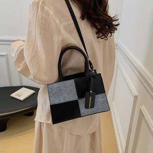 กระเป๋าคลัทช์ PU แบบหูหิ้วเดี่ยว รุ่นใหม่ สำหรับผู้หญิง ดีไซน์ทันสมัย แฟชั่น กระเป๋าสะพายข้าง - Product Image 3