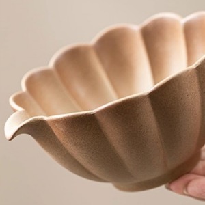 ชามมัทฉะพร้อมพวยกา 350 มล./11 ออนซ์ ชามเซรามิกสำหรับผสมมัทฉะ ชามมัทฉะแบบญี่ปุ่นสำหรับพิธีชงชา - Product Image 2