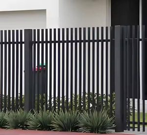 Clôture en panneaux d'aluminium de type australien, lames verticales, revêtement <span class=keywords><strong>PVC</strong></span> noir, durable, anti-UV, imperméable, facile à installer - Product Image 6